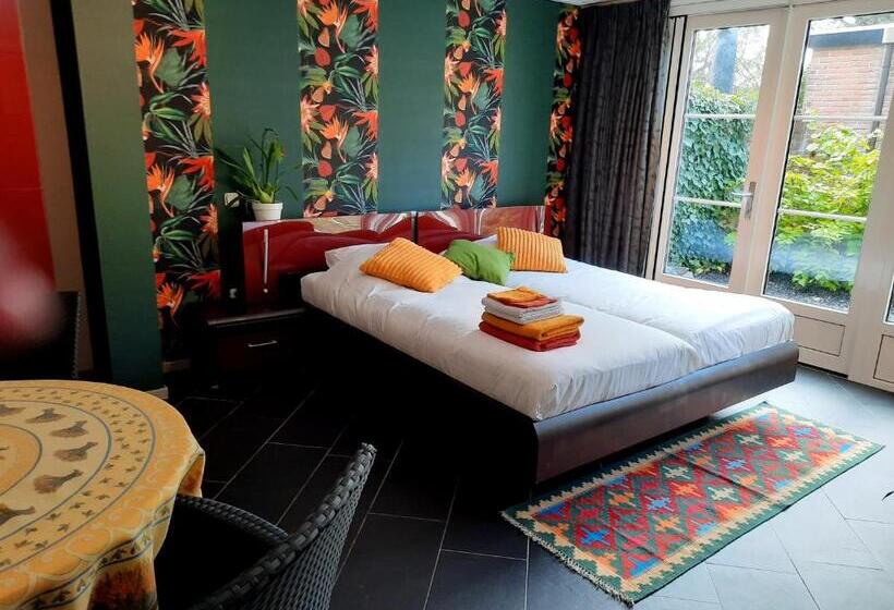 家庭间, De Notenbalk Aan Zee