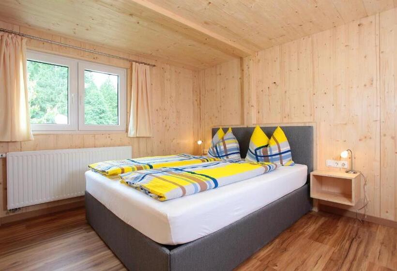 Номер Basic, Haus Derra