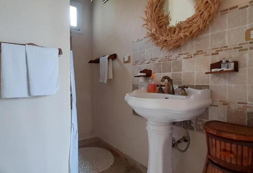 اتاق اکونومی, Poggio Bellavista
