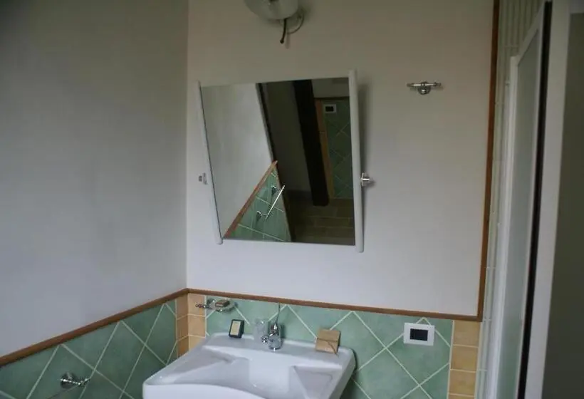 اتاق استاندارد با تخت بزرگ برای معلولان, Agriturismo Murà
