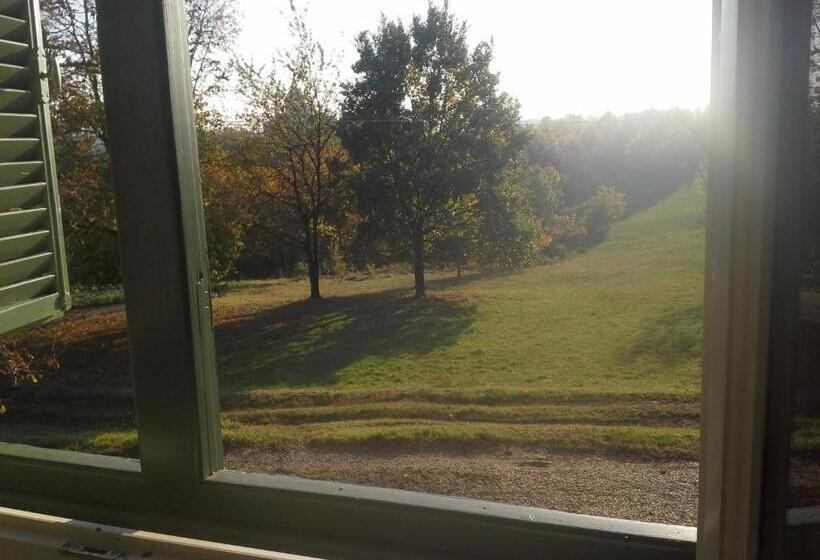 Четырехместный Номер Стандарт, Cascina Barosca