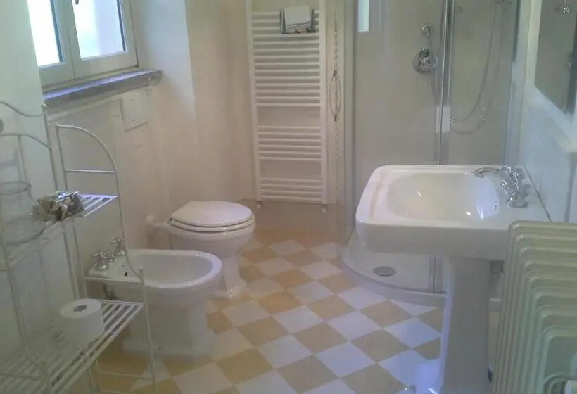 スタンダード４人部屋, Cascina Barosca