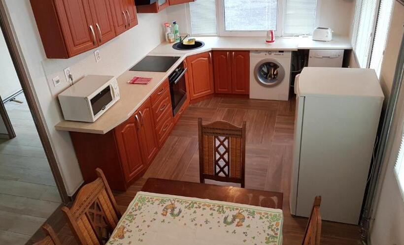 1階の1ベッドルームアパートメント, Country House Reem