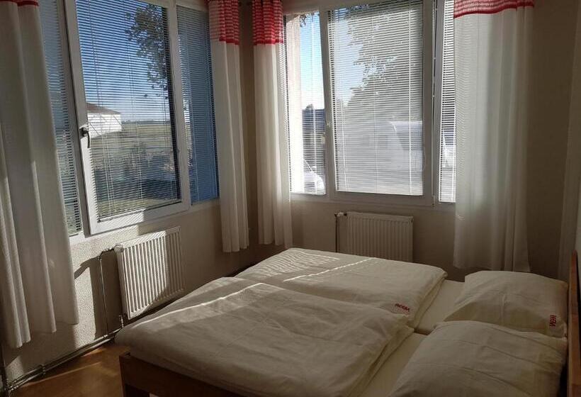 1階の1ベッドルームアパートメント, Country House Reem