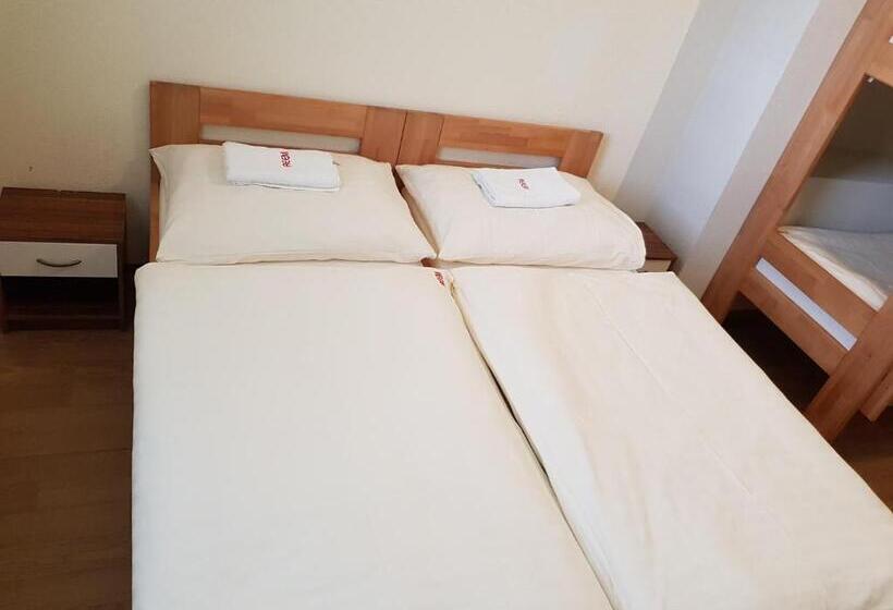 Четырехместный Номер Economy, Country House Reem