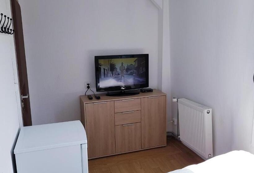 スタンダードシングルルーム, Country House Reem