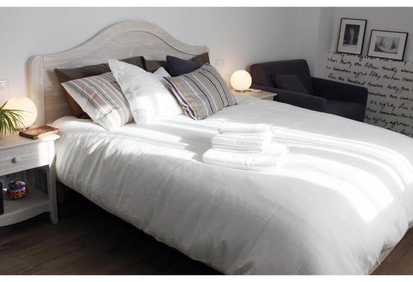 标准间, A Cjase Di Lise