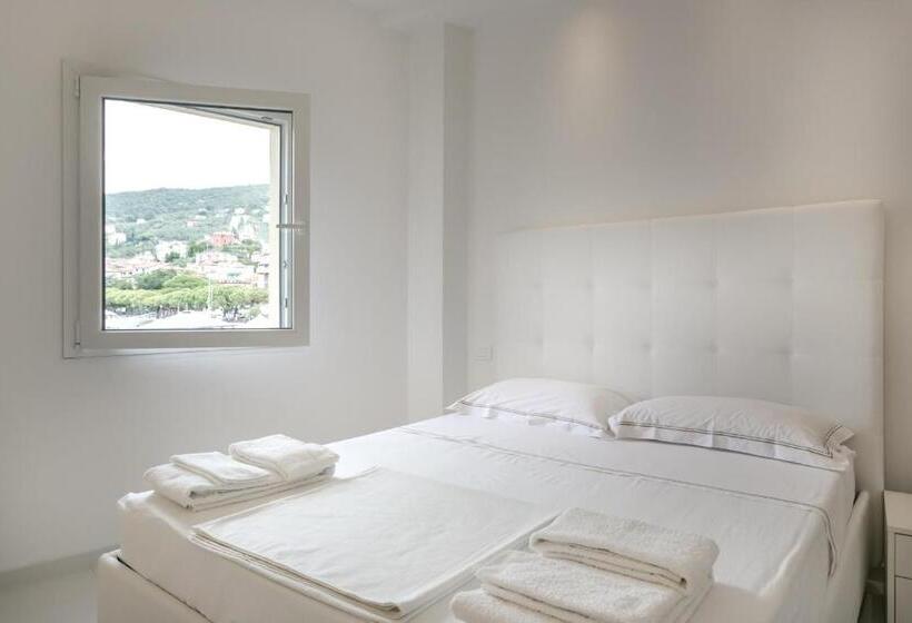 オーシャンビュースタンダードルーム, Al Molo Sea View Rooms