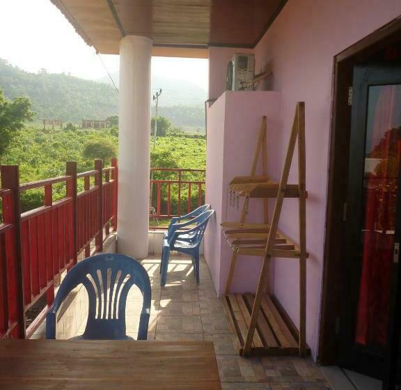 غرفة قياسية مزوَّدة بشُرفة, Lakey Peak Villa Tsubaki 2st Floor