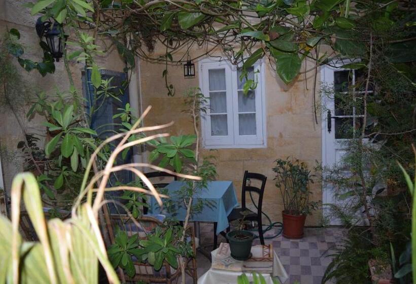 اتاق استاندارد, Maria Townhouse Heart Of Victoria B&b