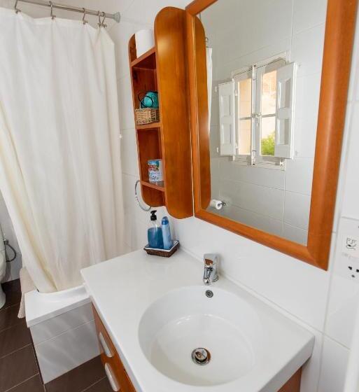 اتاق لوکس, Maria Townhouse Heart Of Victoria B&b