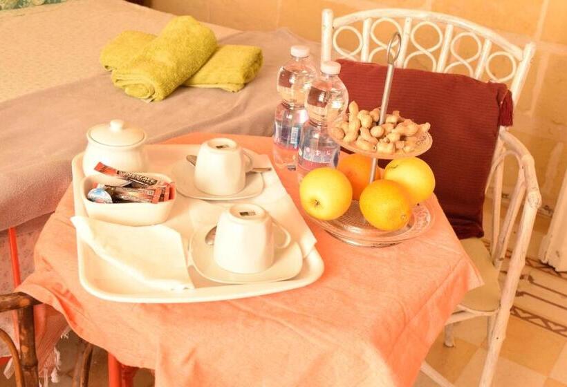 اتاق لوکس, Maria Townhouse Heart Of Victoria B&b