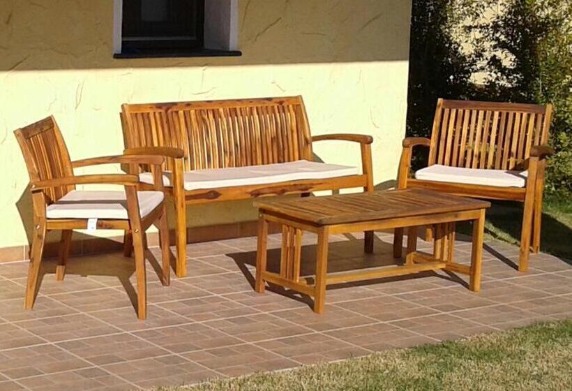 חדר סטנדרט לארבעה, Agriturismo Is Solinas