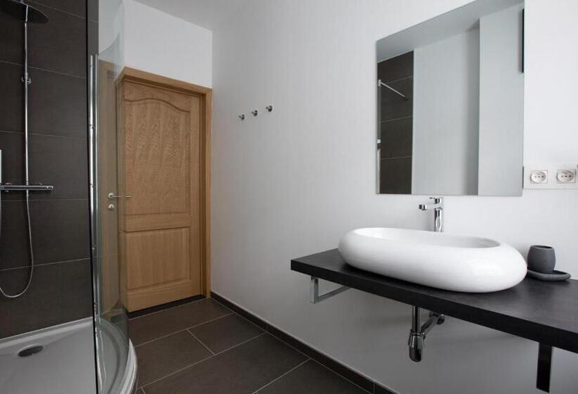 디럭스 룸, Elysian