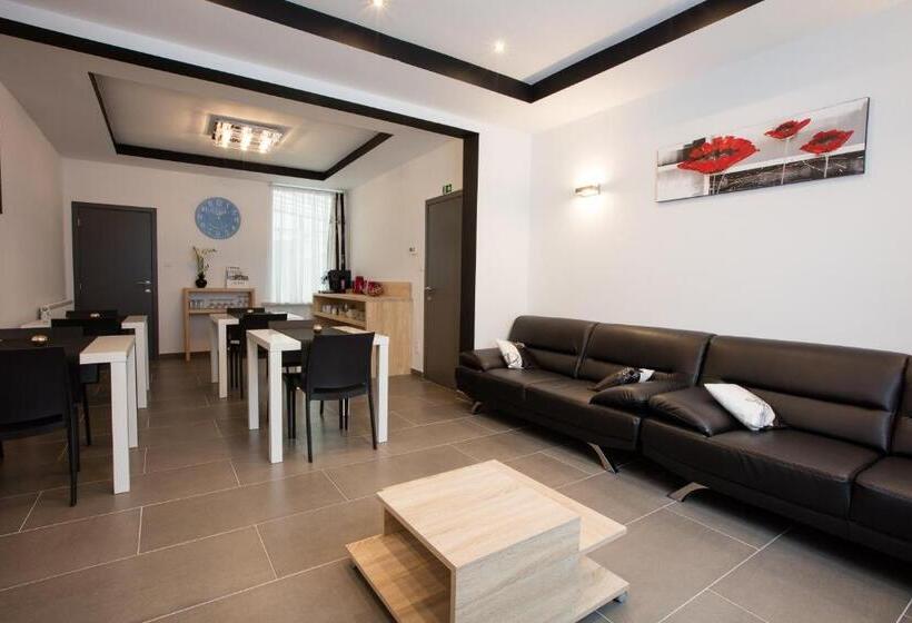 디럭스 룸, Elysian