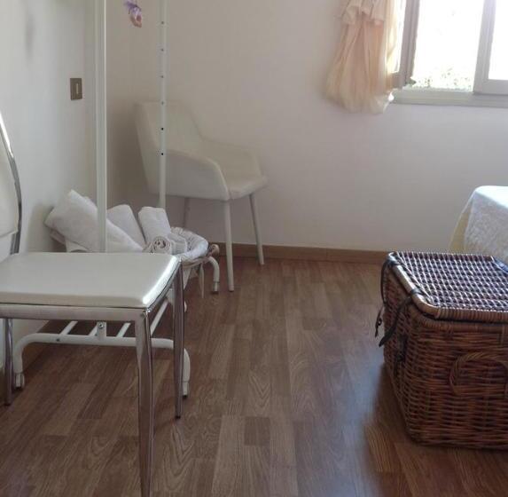 Номер Стандарт Вид на Озеро, Il Gelsomino