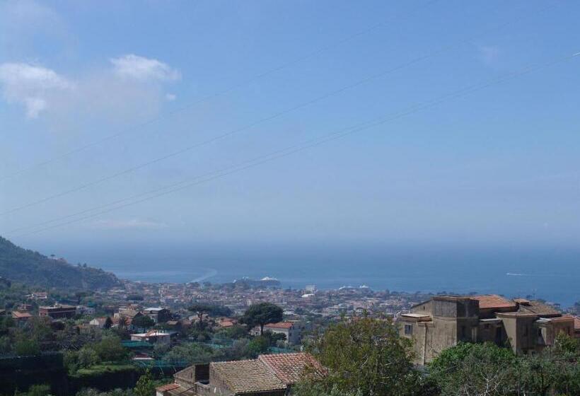 اتاق استاندارد با تخت بزرگ, L Angolo Di Campagna