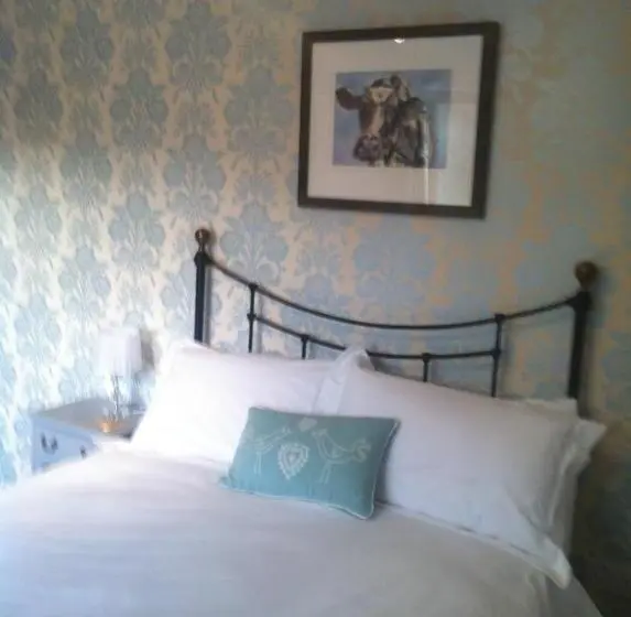 Standard room with outdoor bath, East Dunster Deer Farm B&b