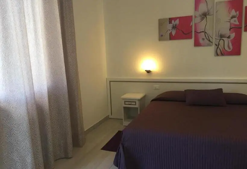 スタンダードトリプルルーム, Albergo Ester