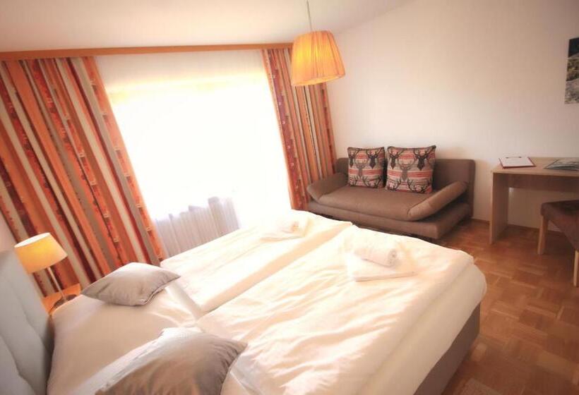 Номер Стандарт Вид на Горы, Pension Eichenhof
