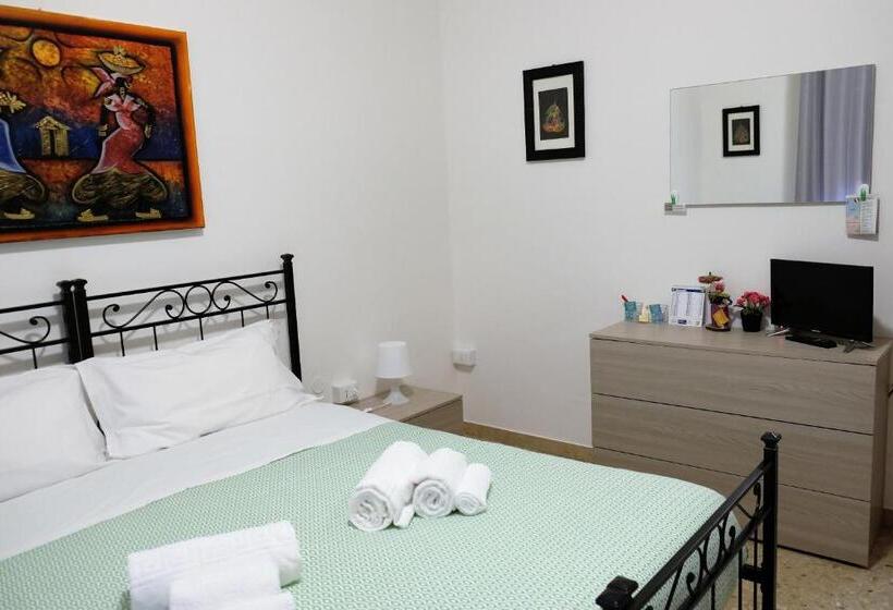 اتاق استاندارد با آشپزخانه, Casa Vacanze Affittacamere Senigallia 158