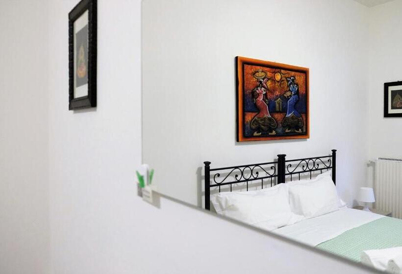 스탠다드 룸 주방구비, Casa Vacanze Affittacamere Senigallia 158