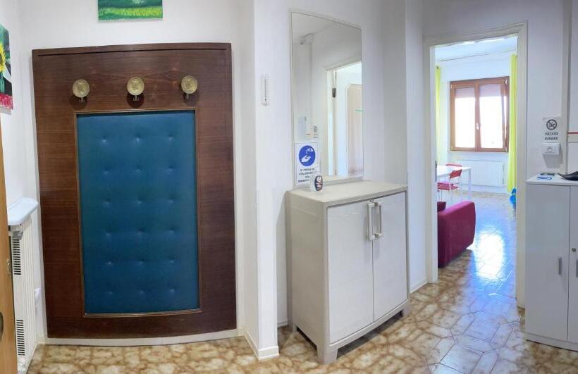 带2个卧室的公寓, Casa Vacanze Affittacamere Senigallia 158