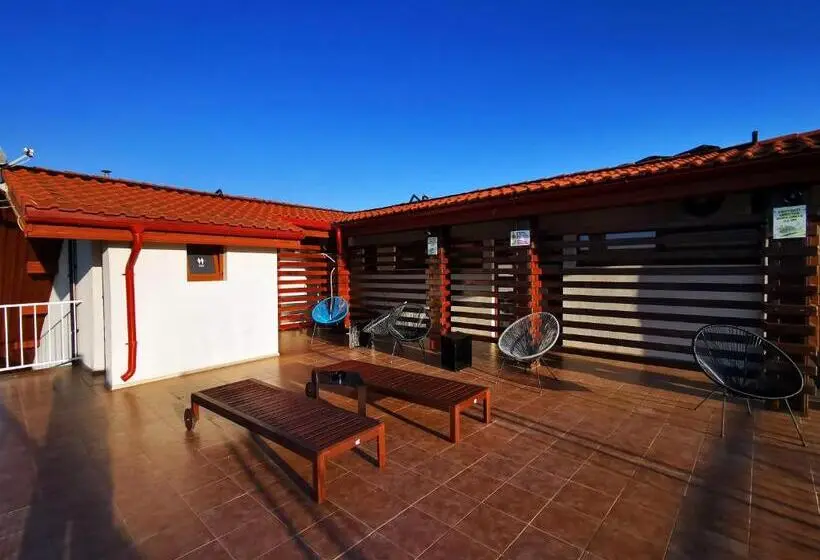 Standard Triple Room with Terrace, Pensiunea 4 Salcii