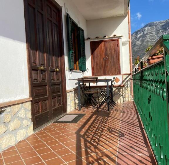 آپارتمان 2 خوابه, Residenza Antico Borgo Del Pozzo