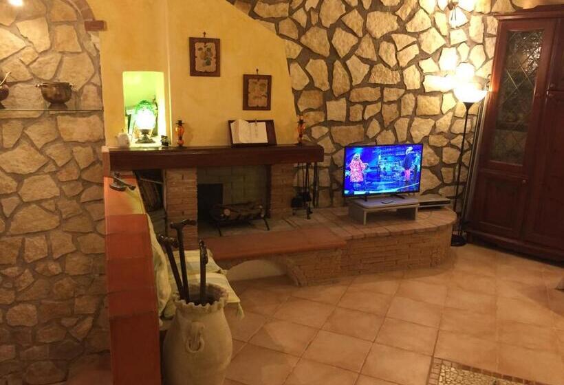 شقة غرفة واحدة, Residenza Antico Borgo Del Pozzo