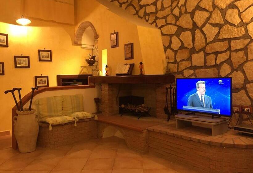 شقة غرفة واحدة, Residenza Antico Borgo Del Pozzo