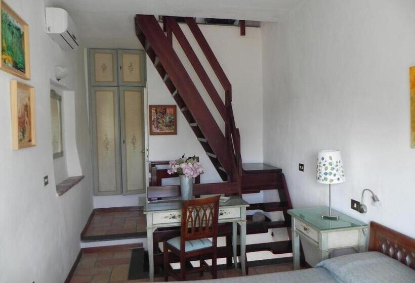 דירת פנטהאוז 1 חדרי שינה, Il Torrione