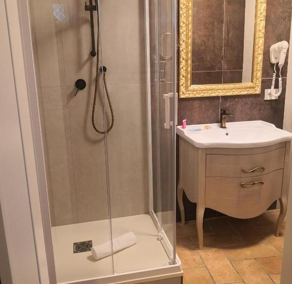 סטודיו דלוקס, Il Torrione