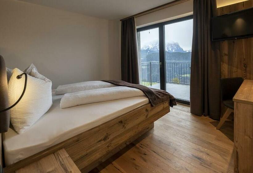 غرفة قياسية مطلة على الجبل, Platiederhof