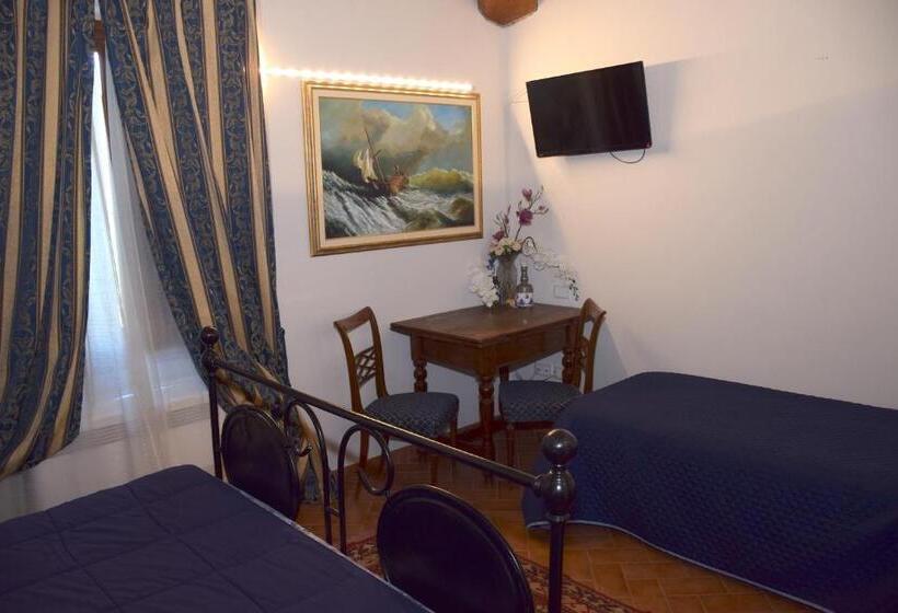 اتاق استاندارد سه نفره, Antiche Dimore San Felice