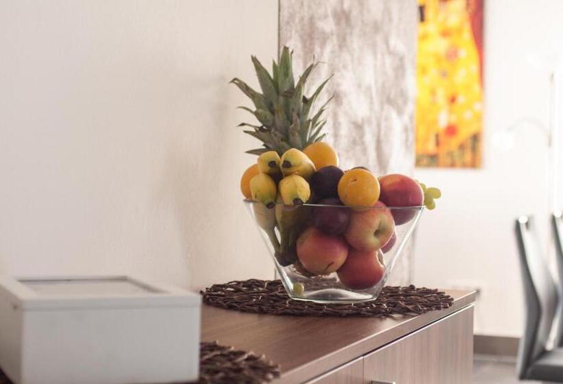 شقة غرفة نوم واحدة مزودة بشُرفة, Komfortable Apartment Wohnung