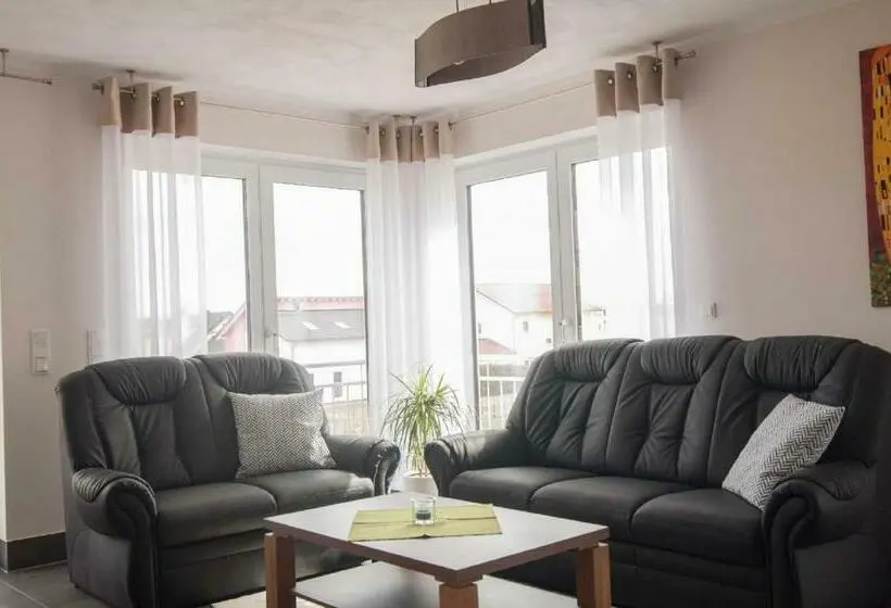 バルコニー付き1ベッドルームアパートメント, Komfortable Apartment Wohnung