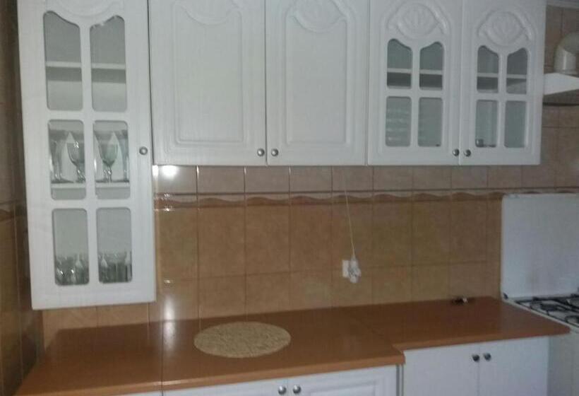 منزل غرفة نوم واحدة, Maksai Vendégház