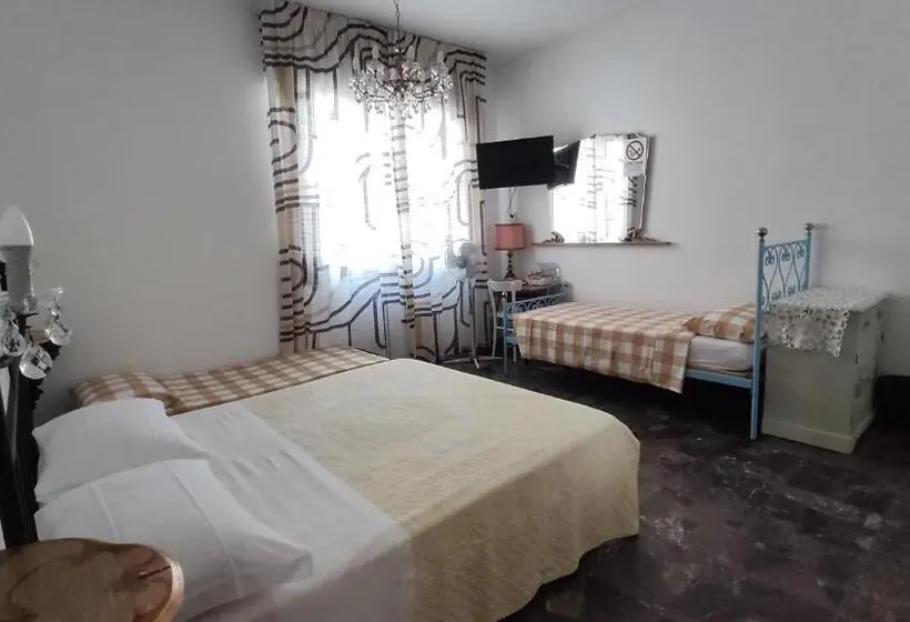 スタンダードトリプルルーム, Casa Elvezia Guest House