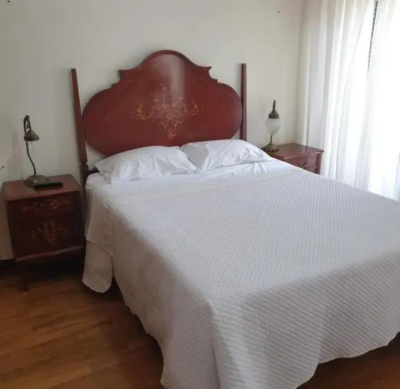 スタンダード４人部屋, Hostel Do Ermal
