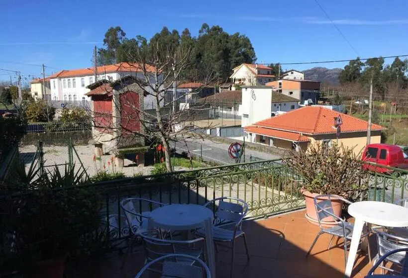 １ベッドルームハウス, Hostel Do Ermal