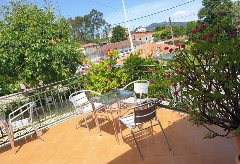 침실 1개 주택, Hostel Do Ermal