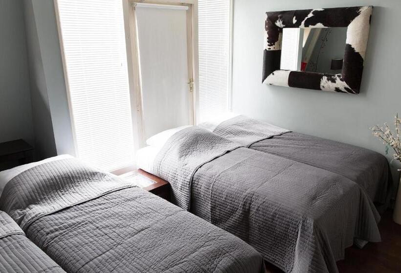 דירת חדר סופריור, Marnix Top: 8p Near Leidsche