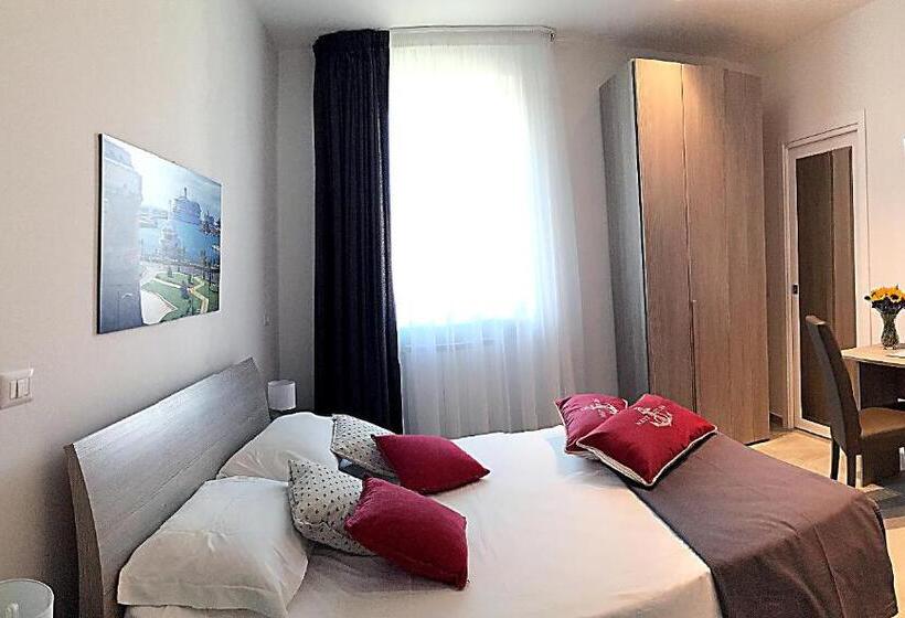 带1个卧室的高档别墅, Quattro Stelle Al Porto Guest House