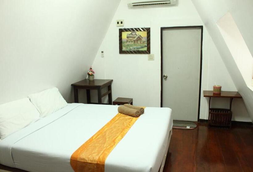 スタンダードバンガロー, Baansuan Lychee Maeklong Resort Ampawa