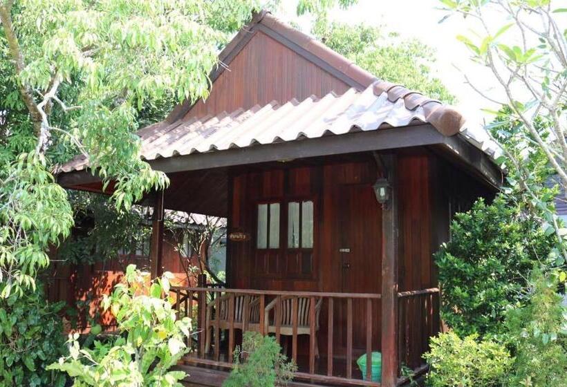 Дом 1 Спальня, Baansuan Lychee Maeklong Resort Ampawa
