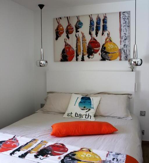 חדר סטנדרט נוף לבריכה, B&b Les Voiles De Valescure Chambres D Hôtes Et Son Espace Bien être