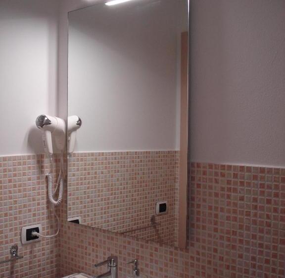 Четырехместный Номер Стандарт, B&b Miravalle