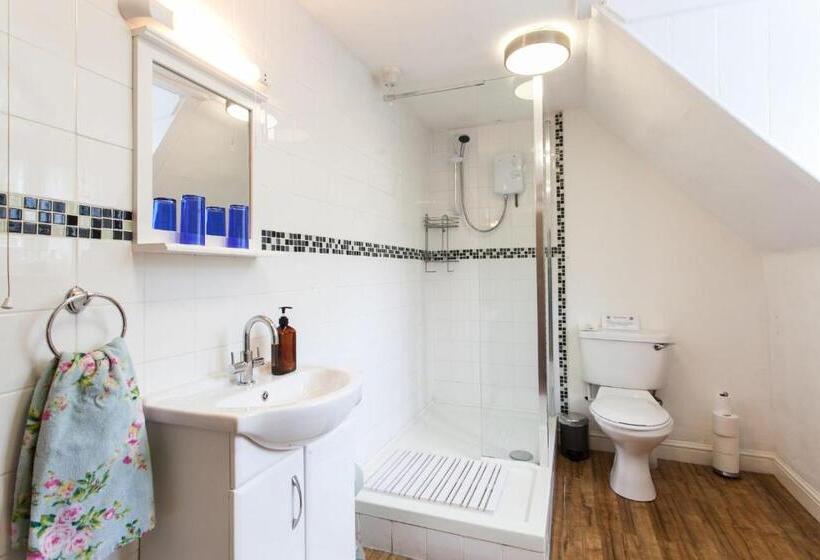 חדר סטנדרט נוף לנהר, Inglewood House