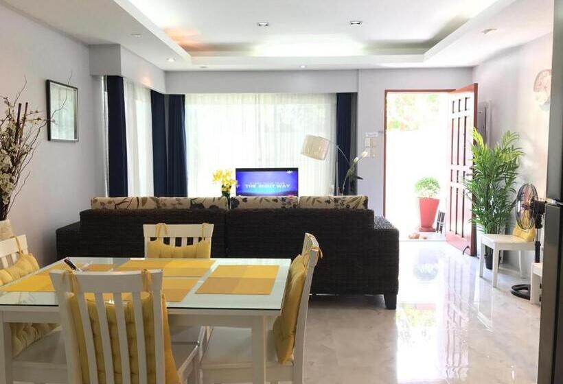 سوییت اجرایی, Anavada Apartment   Davao City